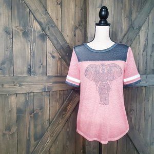 No Boundaries Elephant Graphic Tee
